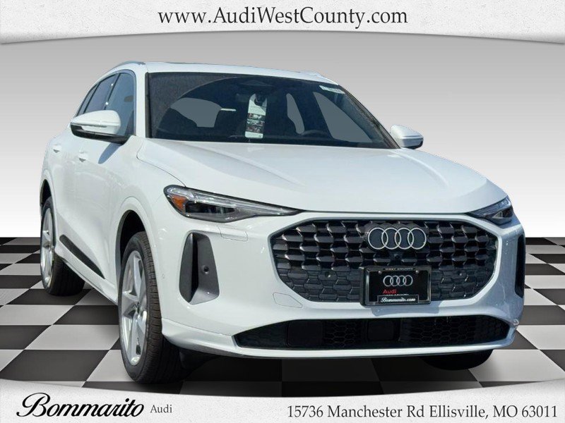 New 2025 Audi Q5 Premium Plus image 1