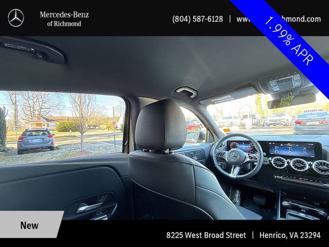 Used 2025 Mercedes-Benz GLA 250 4MATIC image 25