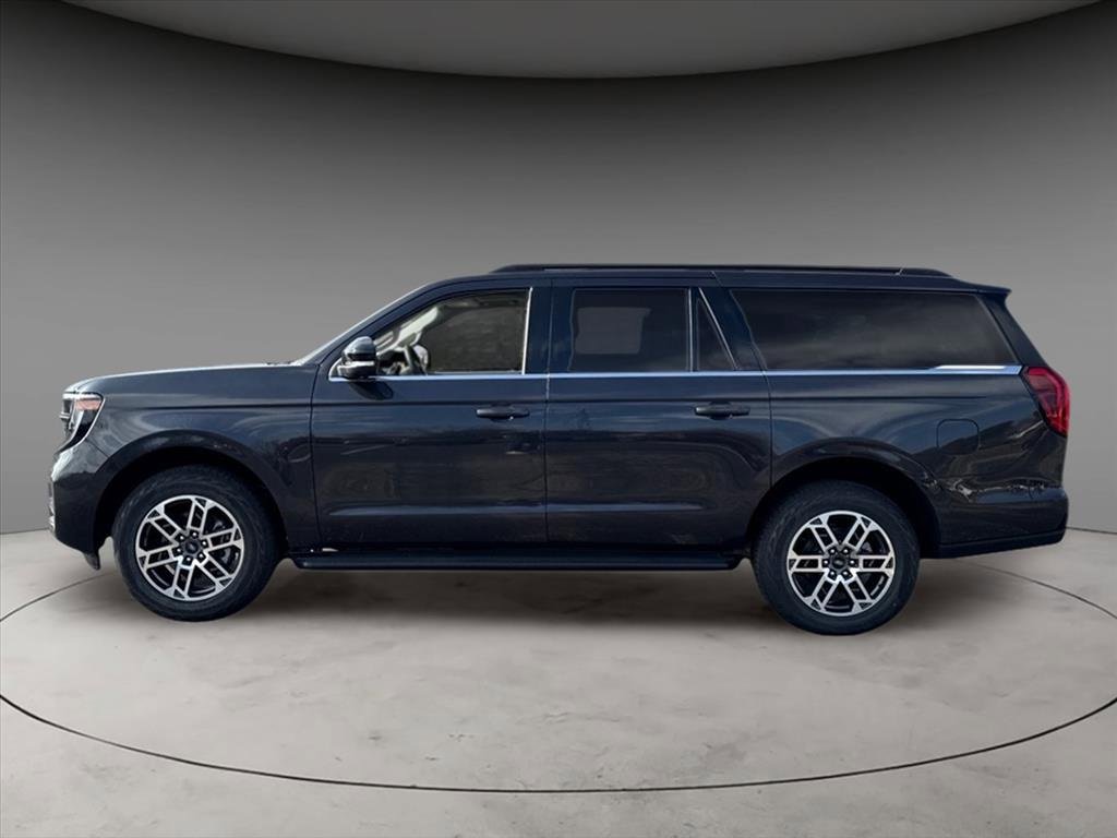 New 2025 Ford Expedition Max Active image 2