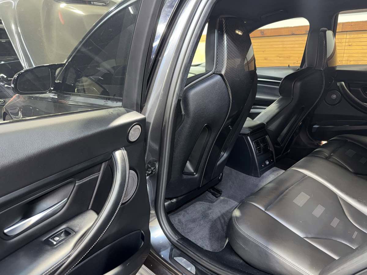 Used 2018 BMW M3 image 22