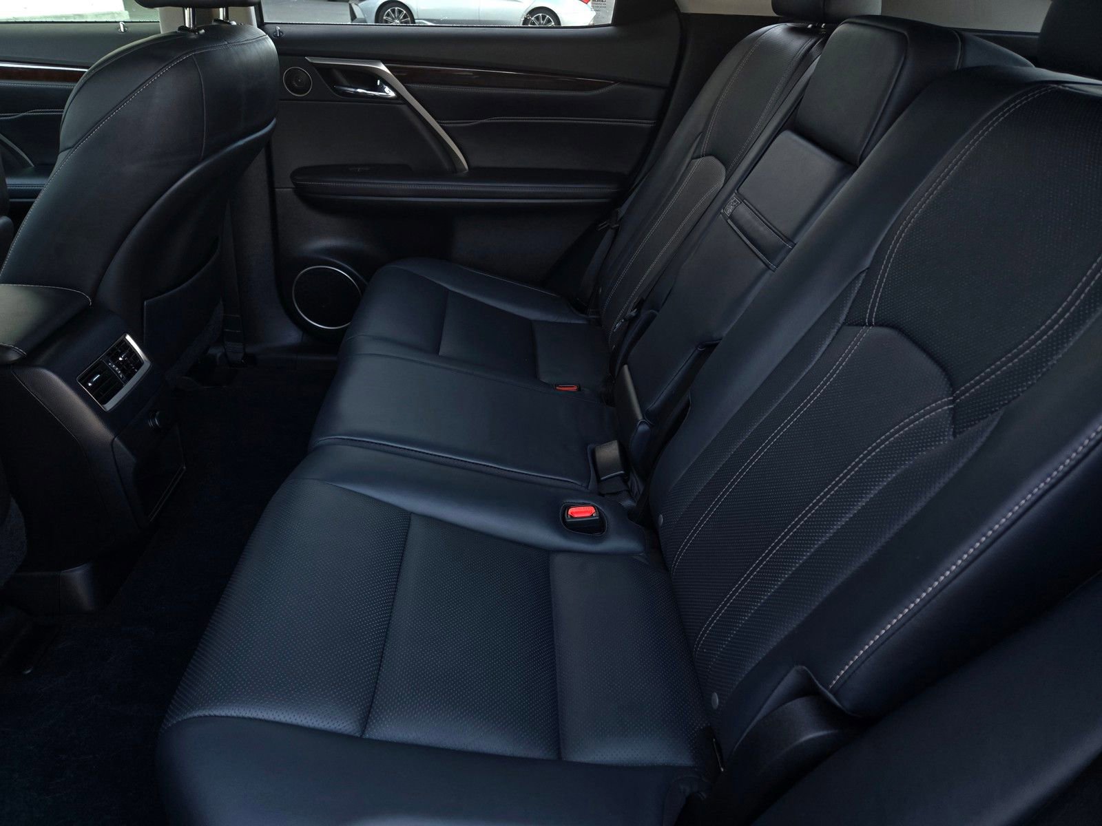 Used 2016 Lexus RX 350 AWD w/ Premium Package image 10