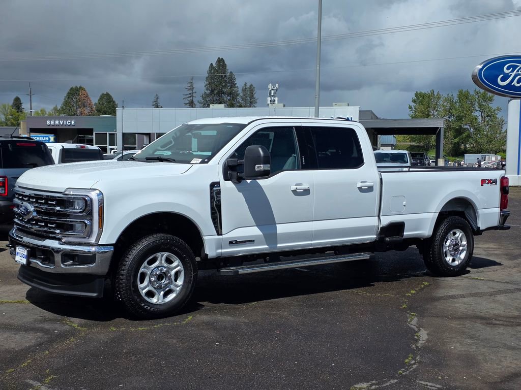 New 2026 Ford F250 XLT w/ XLT Premium Package AWD/4WD image 30
