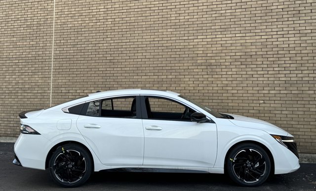 New 2026 Nissan Sentra SR w/ SR Premium Package image 5