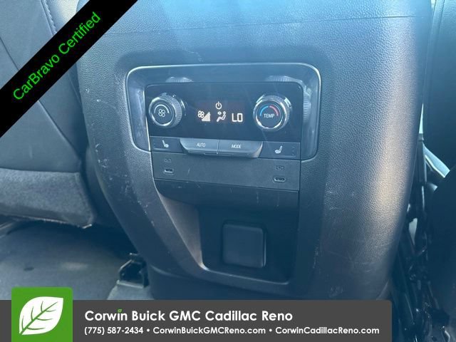 Certified 2025 Chevrolet Suburban Premier AWD/4WD image 35