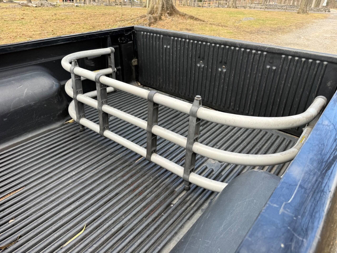 Used 2002 Nissan Frontier SE image 13