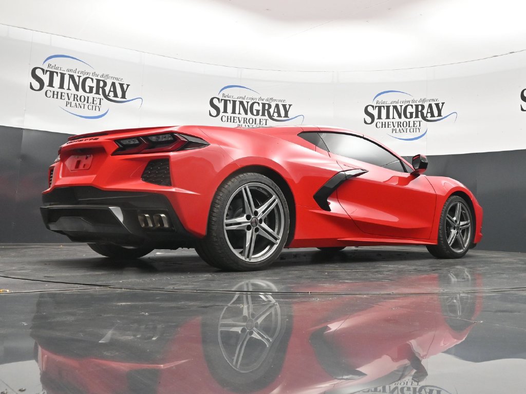 Used 2026 Chevrolet Corvette Stingray Coupe w/ 1LT RWD image 32