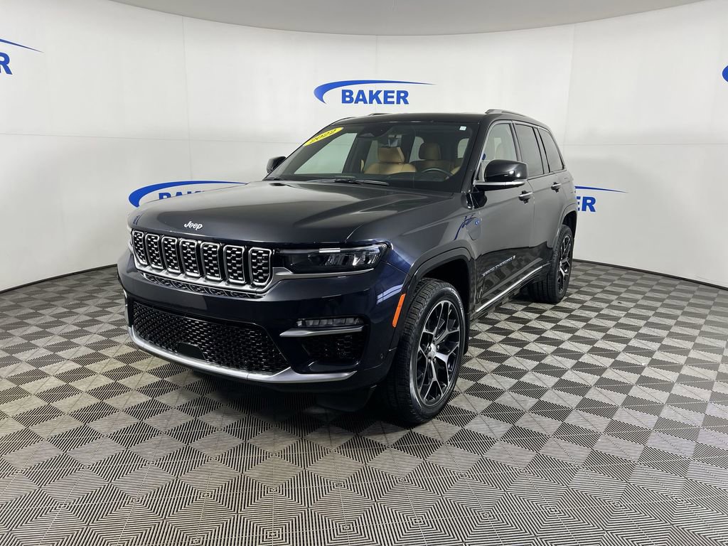 Used 2022 Jeep Grand Cherokee Summit image 5