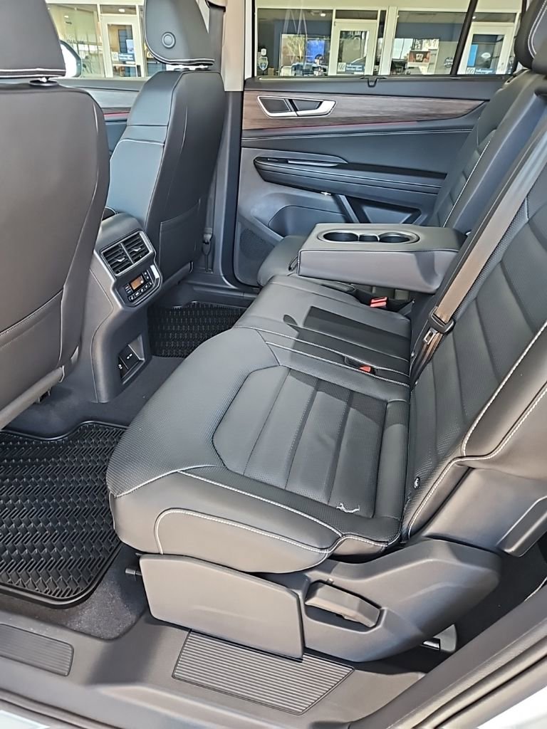 New 2026 Volkswagen Atlas SEL AWD/4WD image 24