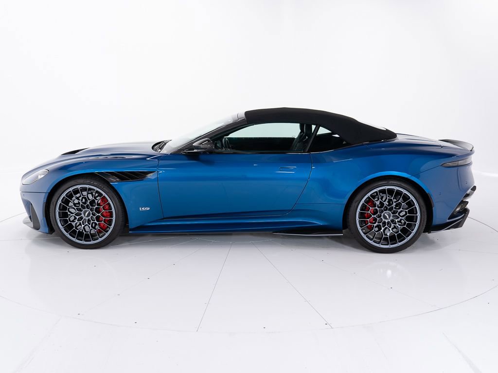 Used 2023 Aston Martin DBS Superleggera Volante image 11