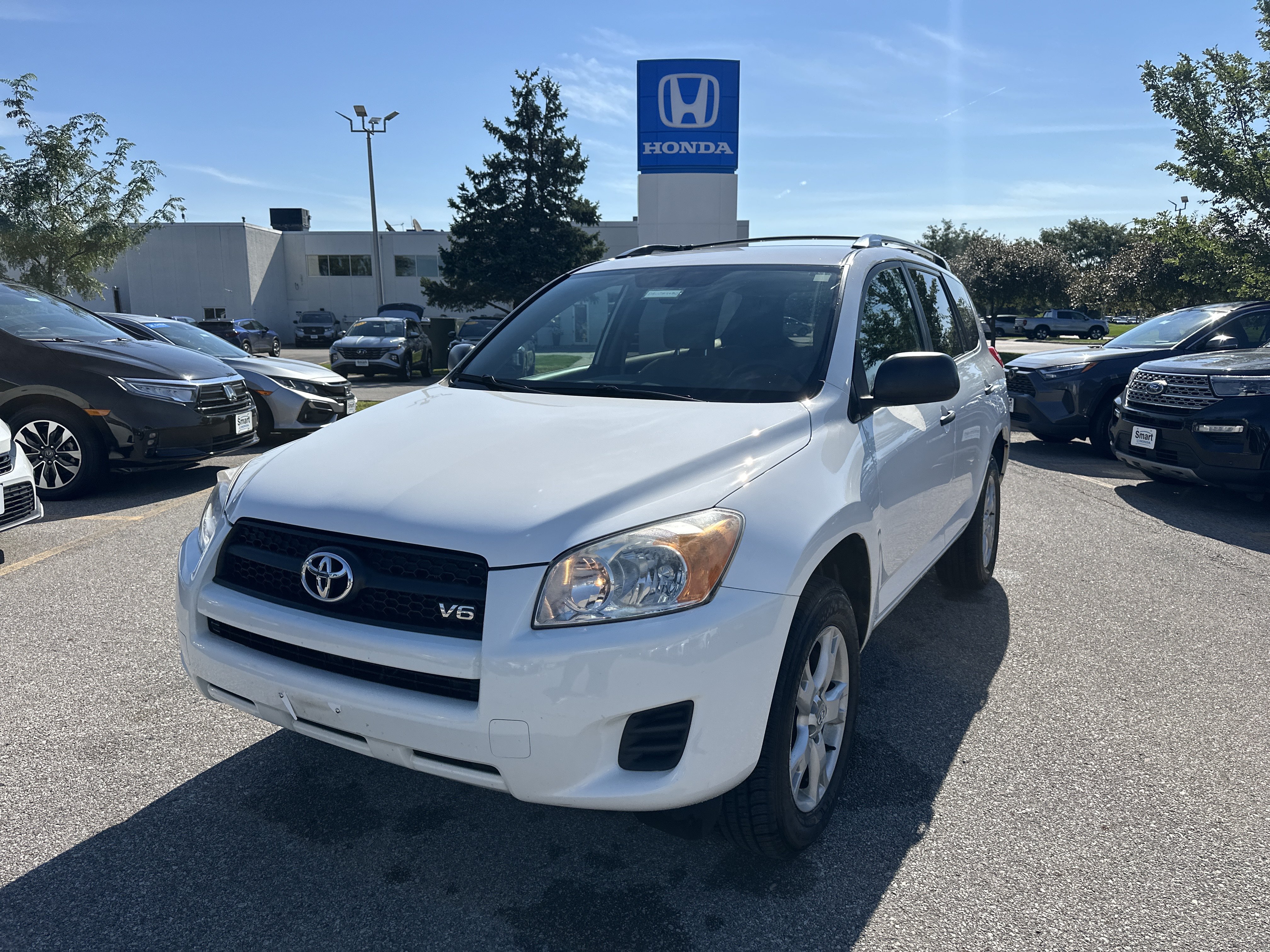 Used 2012 Toyota RAV4 4WD V6 w/ Tow Prep Pkg