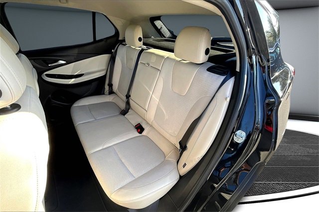 Used 2021 Buick Encore GX Select image 22