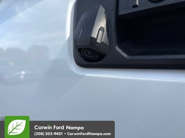 Used 2023 Toyota Tacoma SR5 AWD/4WD image 11