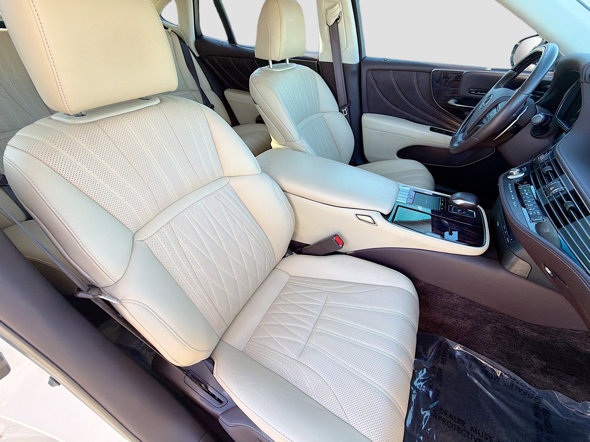 Used 2020 Lexus LS 500 w/ Interior Upgrade Package image 15