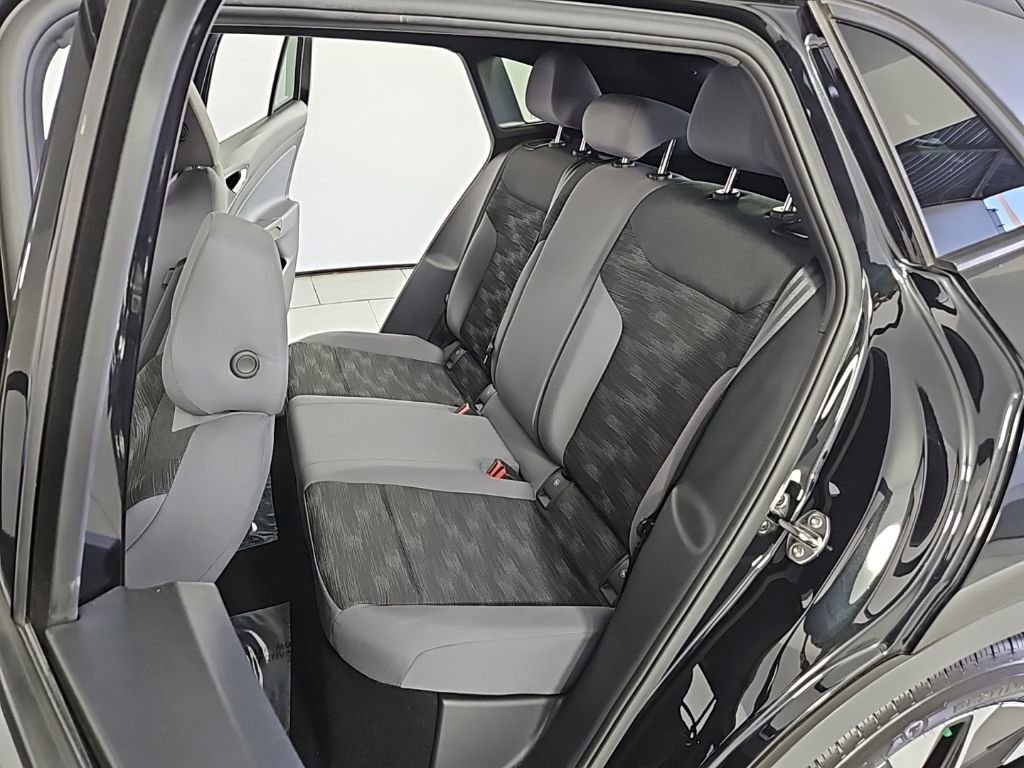 Used 2021 Volkswagen ID.4 Pro image 20