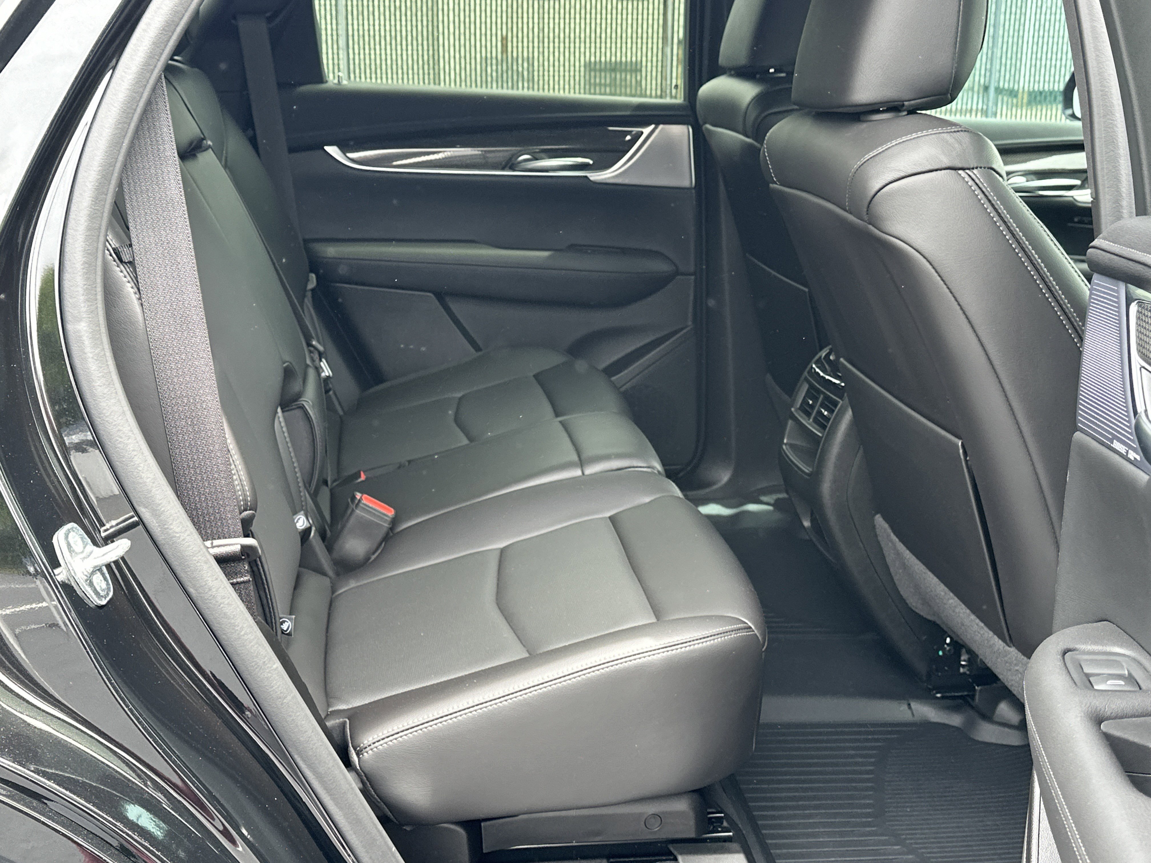 Used 2024 Cadillac XT5 Sportv w/ Technology Package AWD/4WD image 13