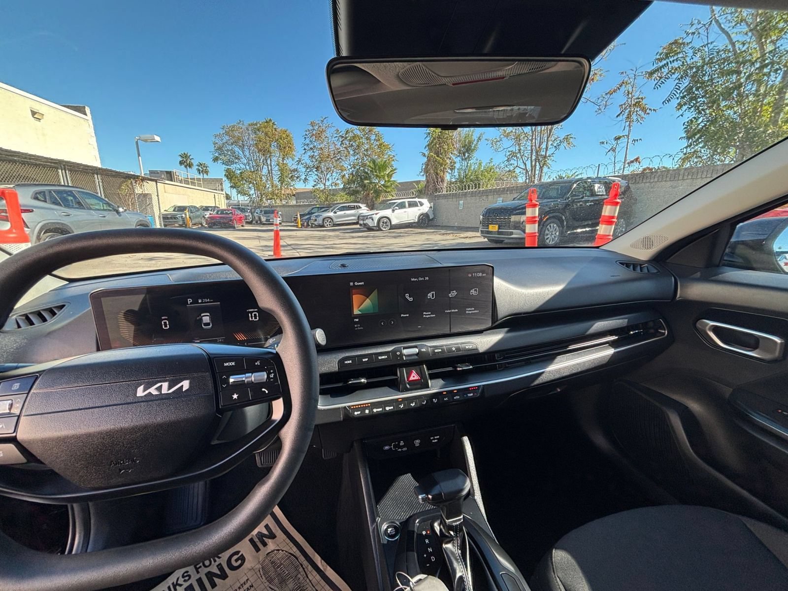 Used 2026 Kia K4 FWD image 32