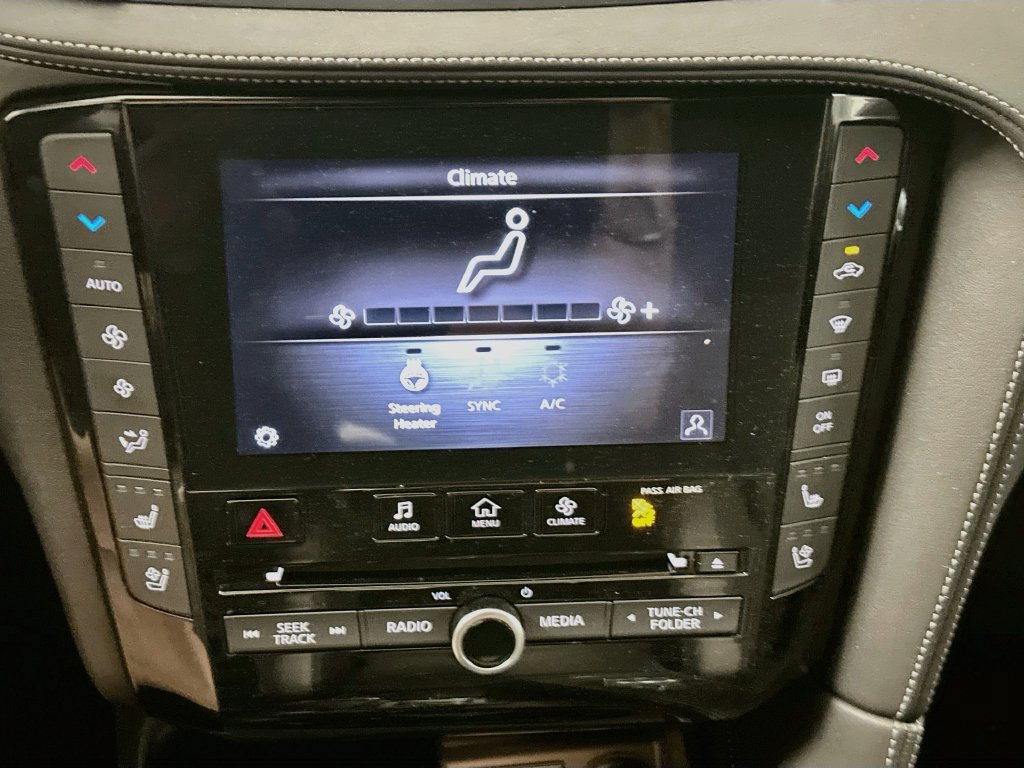 Certified 2025 INFINITI QX55 Essential w/ Accent Package AWD/4WD image 17