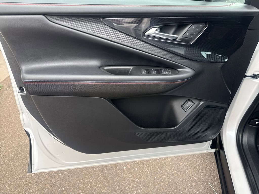 Used 2025 Chevrolet Blazer EV RS image 10