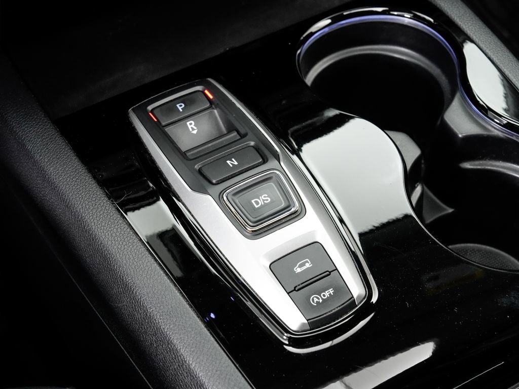 Used 2018 Honda Pilot Elite image 19