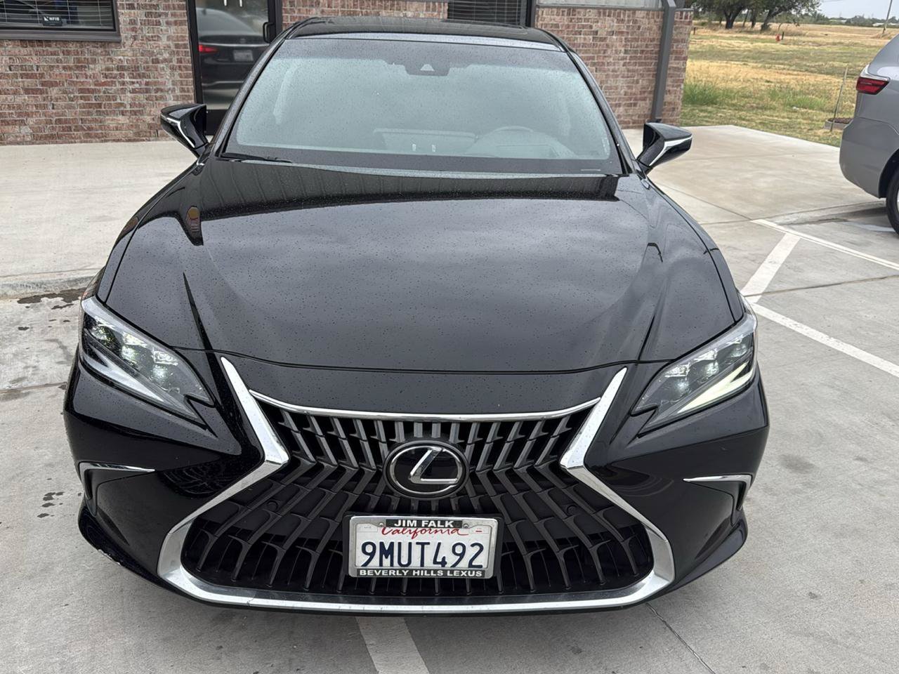 Used 2024 Lexus ES 300h w/ Premium Package FWD image 4
