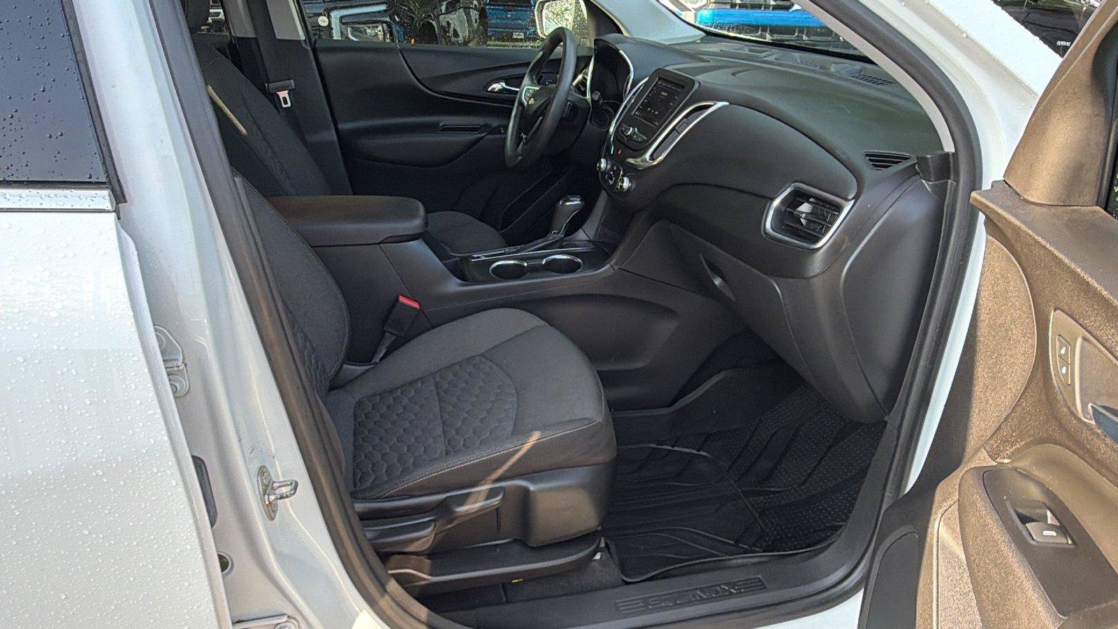 Used 2020 Chevrolet Equinox LT FWD image 18