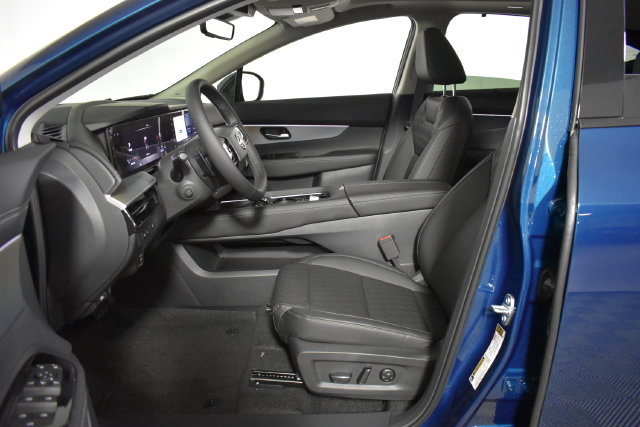 New 2026 Nissan Murano Platinum w/ Cargo Package AWD/4WD image 11