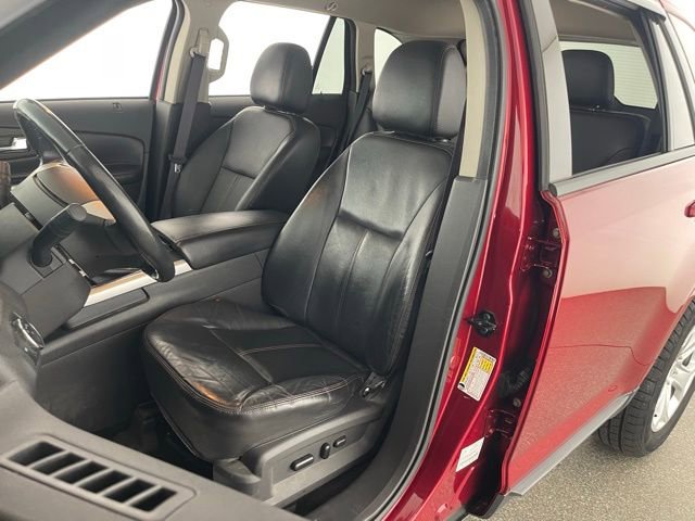 Used 2013 Ford Edge SEL FWD image 33