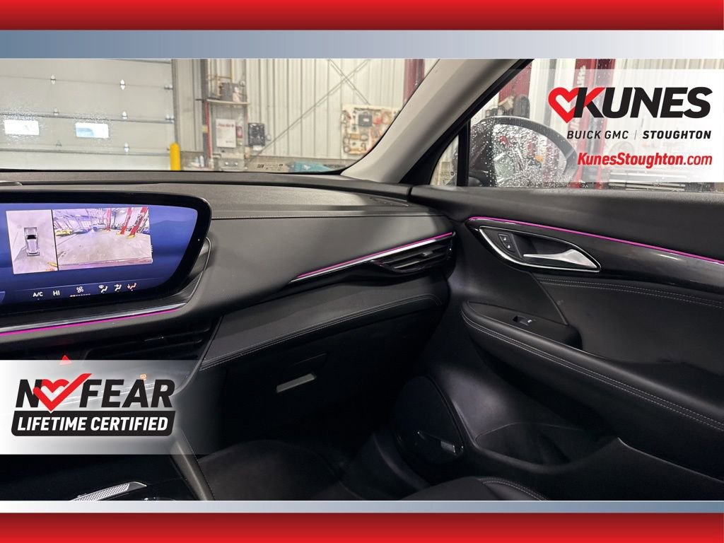 Used 2024 Buick Envision Preferred image 43