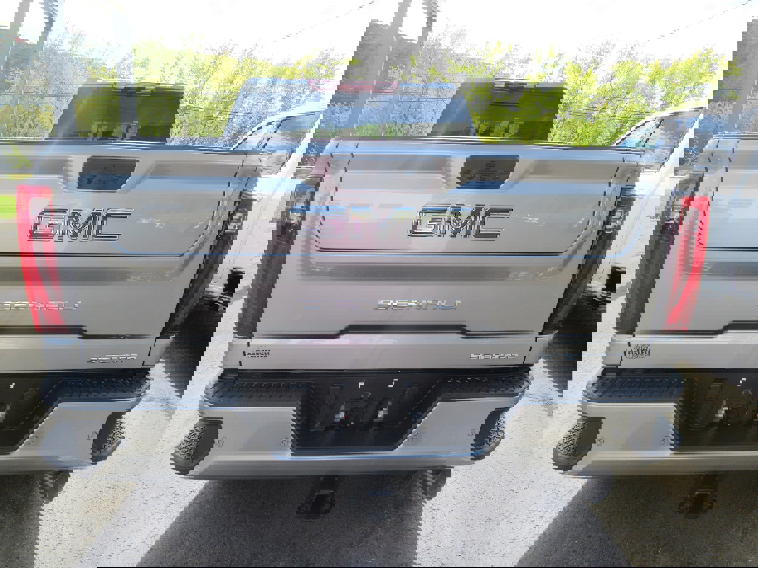 New 2025 GMC Sierra 2500 Denali Ultimate image 5