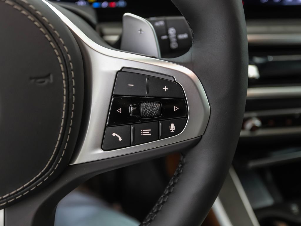 New 2026 BMW X5 xDrive40i w/ Executive Package image 13