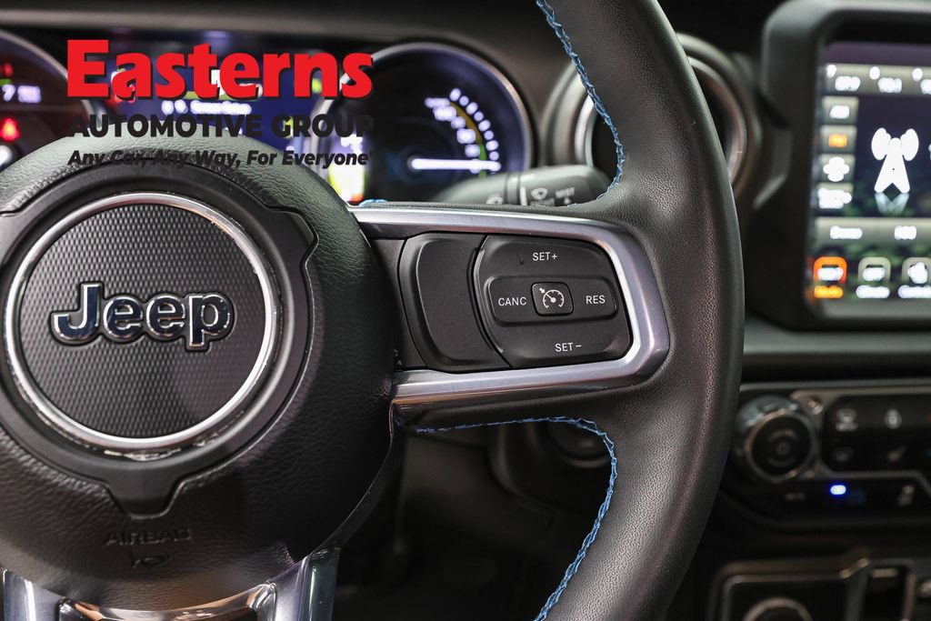 Used 2023 Jeep Wrangler Unlimited Rubicon 4xe w/ Cold Weather Group AWD/4WD image 16