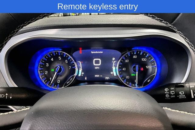 Used 2025 Chrysler Pacifica Limited FWD image 16