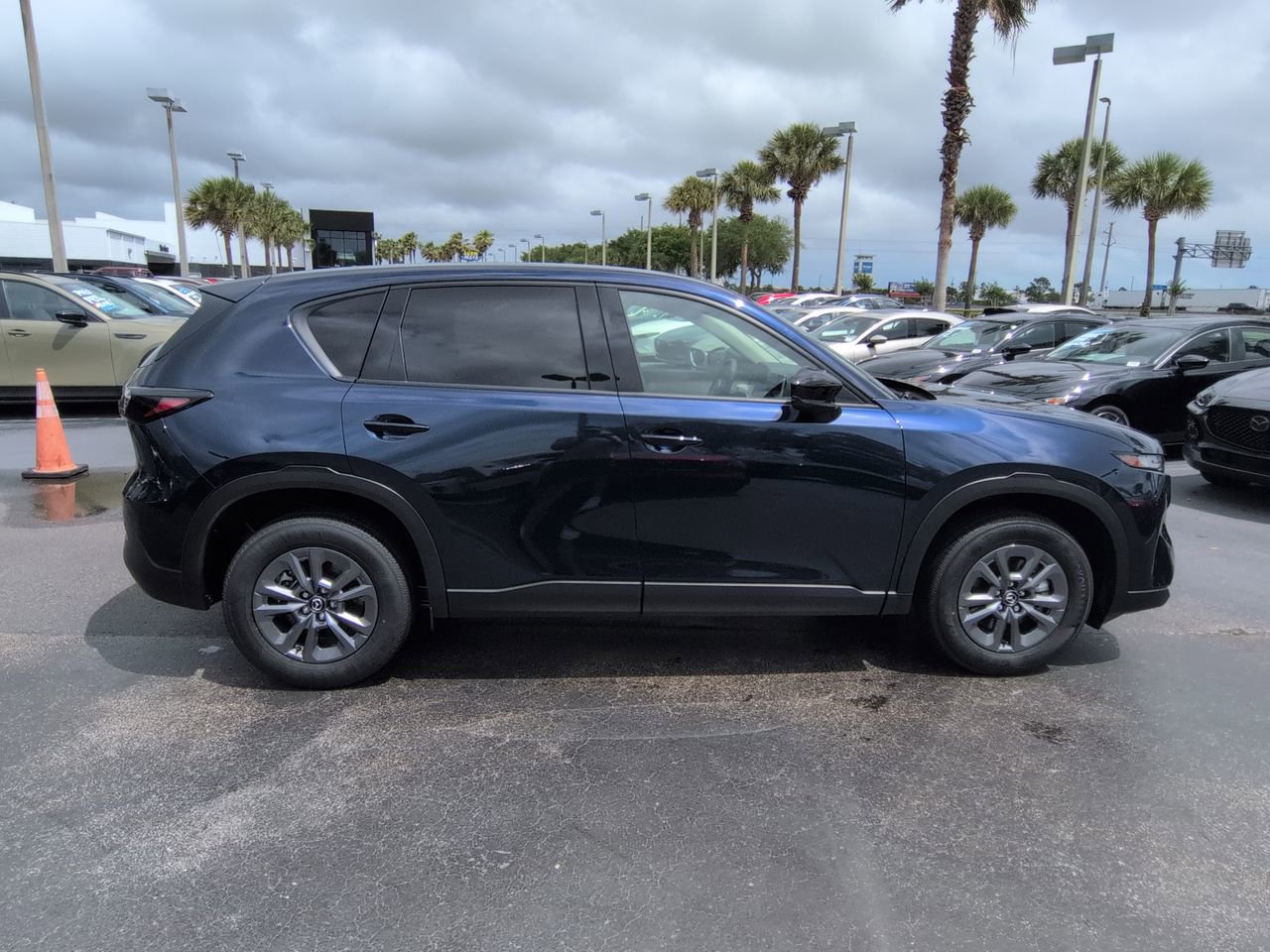 New 2026 MAZDA CX-5 Select AWD/4WD image 3
