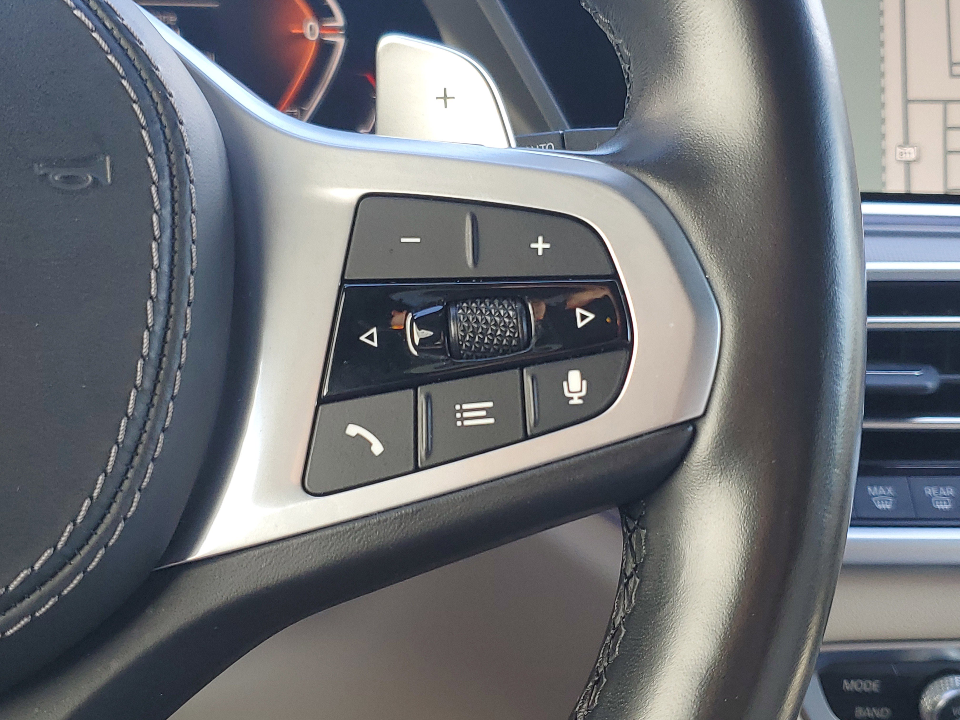 Used 2022 BMW X5 sDrive40i w/ M Sport Package image 26