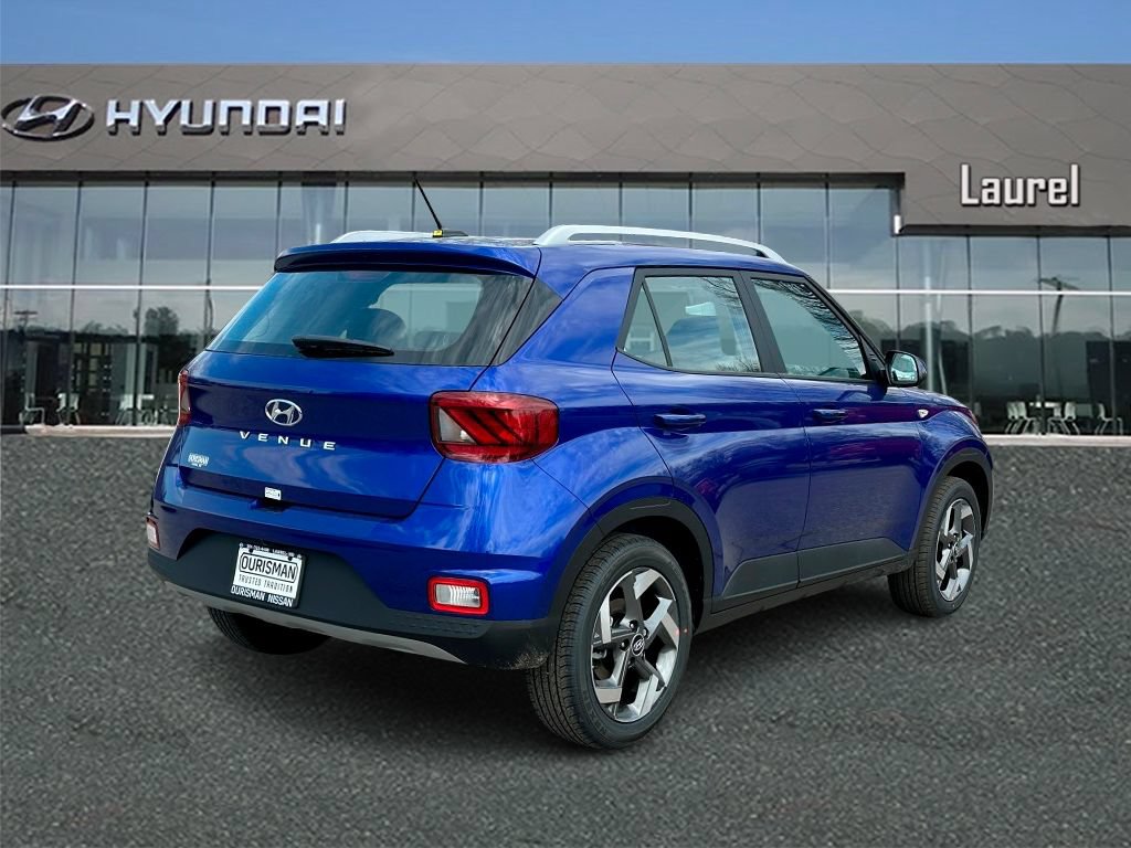 New 2025 Hyundai Venue Limited FWD image 3