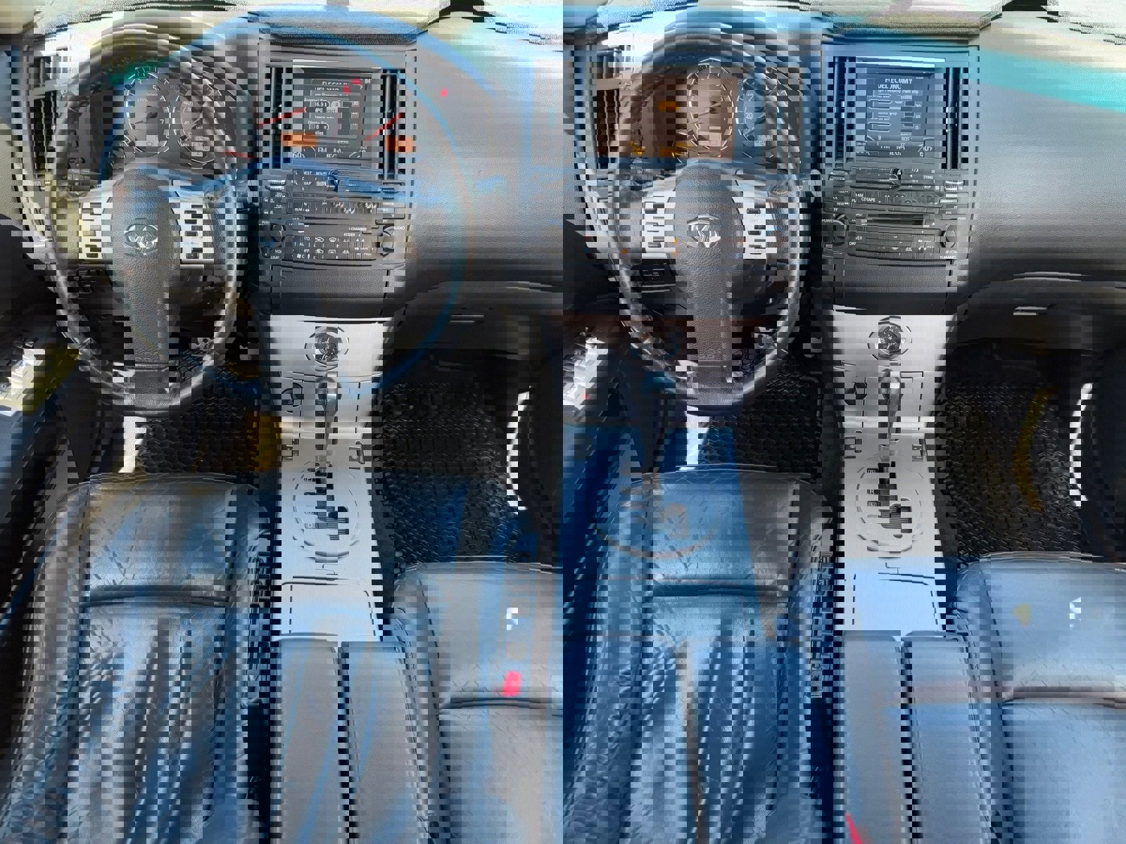 Used 2004 INFINITI FX45 AWD w/ Technology Pkg image 12