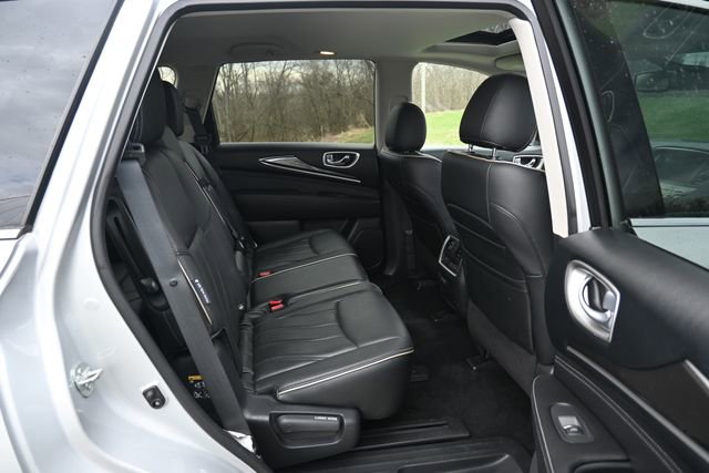 Used 2019 INFINITI QX60 Luxe w/ Essential Package image 21