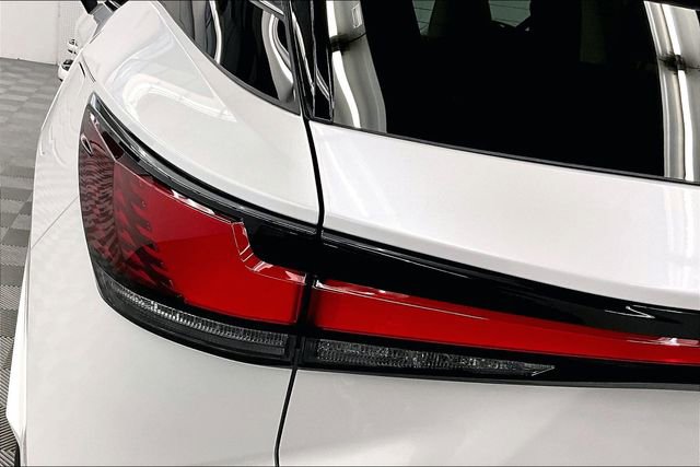 Used 2024 Lexus RX 350 w/ Convenience Package image 35