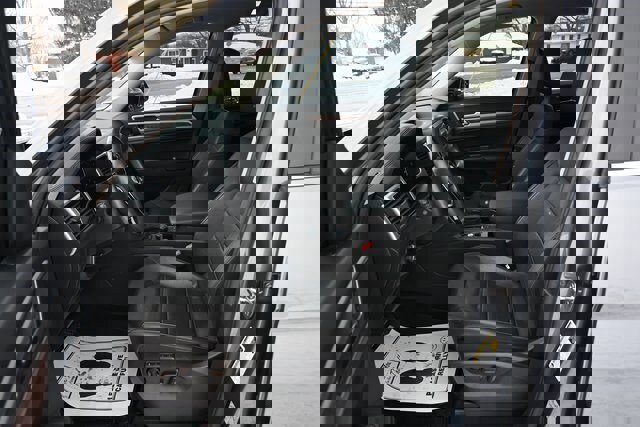 Used 2019 Volkswagen Atlas SEL Premium image 28