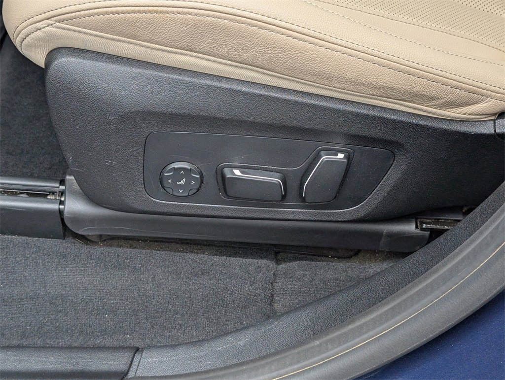 Used 2024 BMW X3 xDrive30i w/ Convenience Package image 15