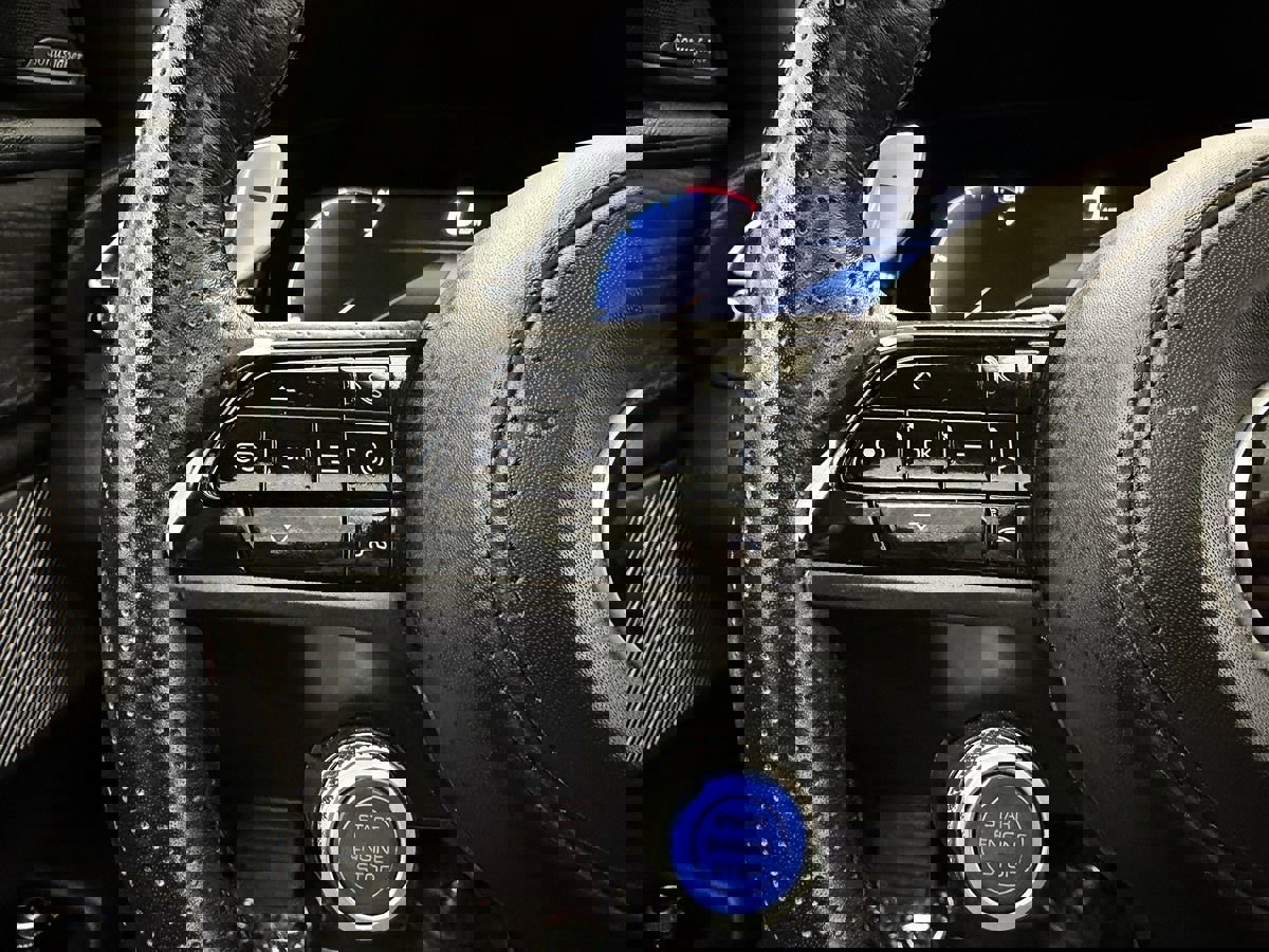 Used 2024 Maserati Grecale Modena image 17