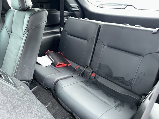 Used 2023 Mitsubishi Outlander SE image 25