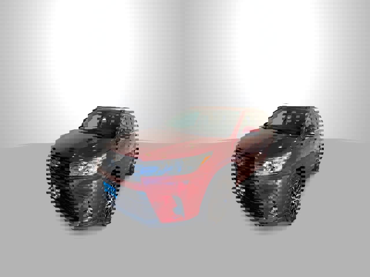 Used 2018 Toyota Highlander SE image 4