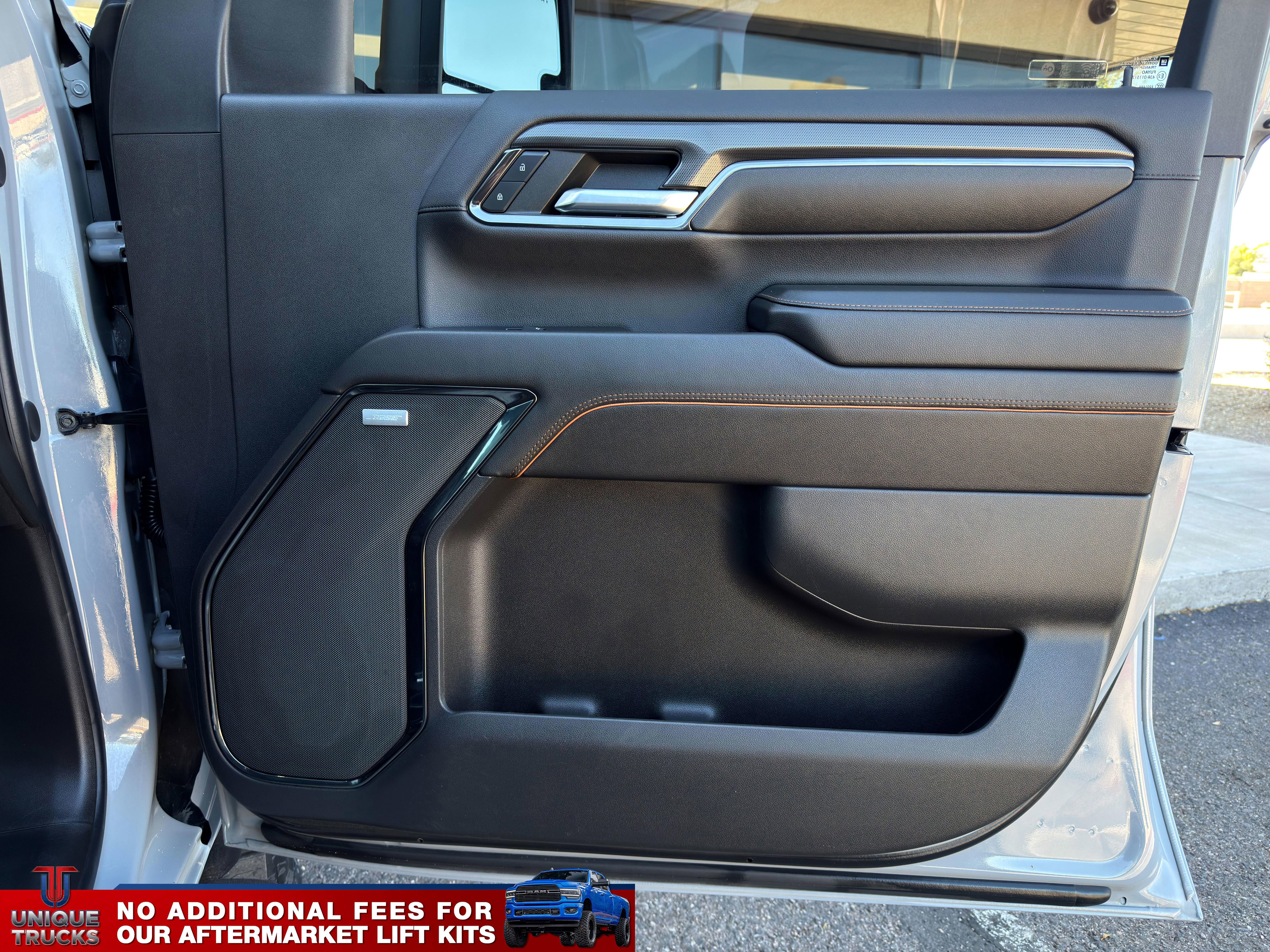 Used 2024 GMC Sierra 2500 AT4 w/ AT4 Premium Plus Package AWD/4WD image 31