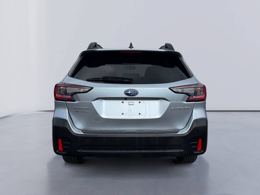 Used 2022 Subaru Outback Premium AWD/4WD image 4