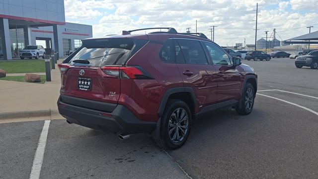 Used 2025 Toyota RAV4 XLE Premium AWD/4WD image 6