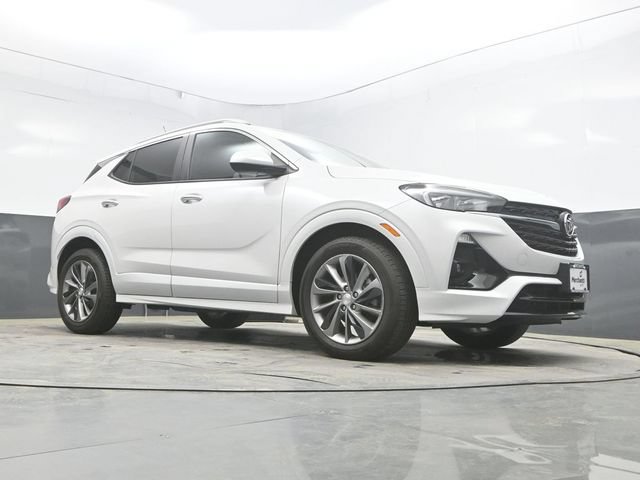 Used 2022 Buick Encore GX Preferred w/ Sport Touring Package FWD image 23