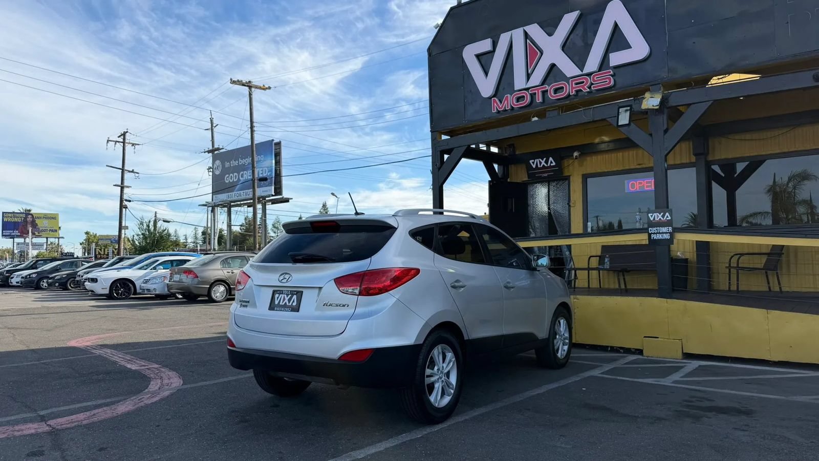 Used 2010 Hyundai Tucson GLS w/ Popular Equipment Pkg 2 FWD image 5