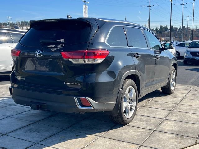 Used 2018 Toyota Highlander Limited image 5