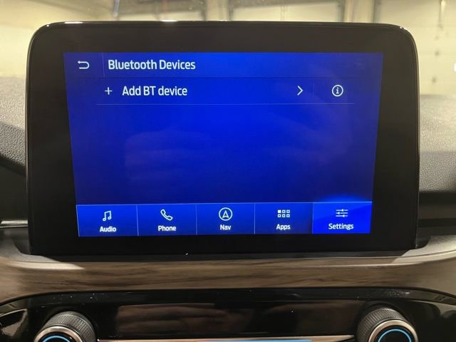 Used 2020 Ford Escape Titanium image 34